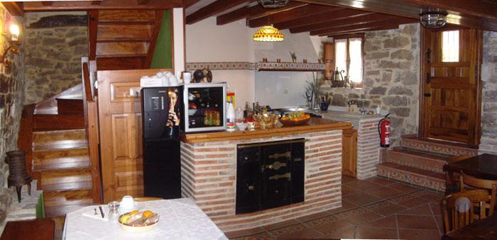 Hotel Rural La Casa Del Montero Еспіноса-де-лос-Монтерос Екстер'єр фото